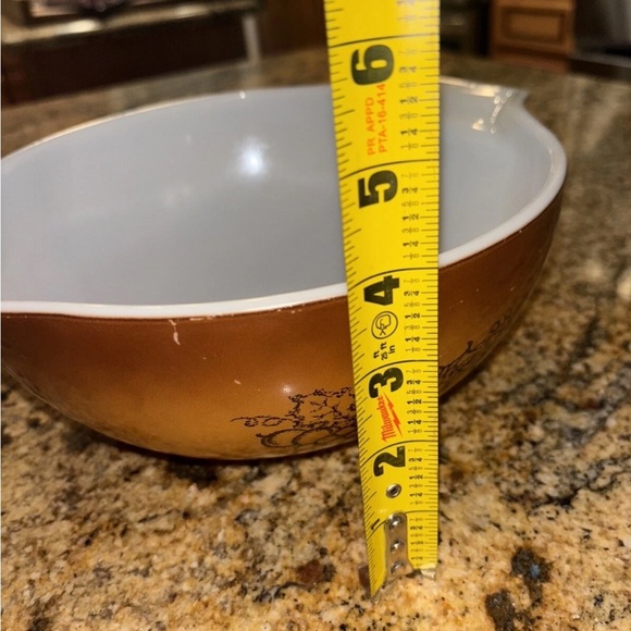 Vintage Pyrex Old Orchard 10" Cinderella Mixing Bowl 2 1/2 Quart 443 - Picture 8 of 8